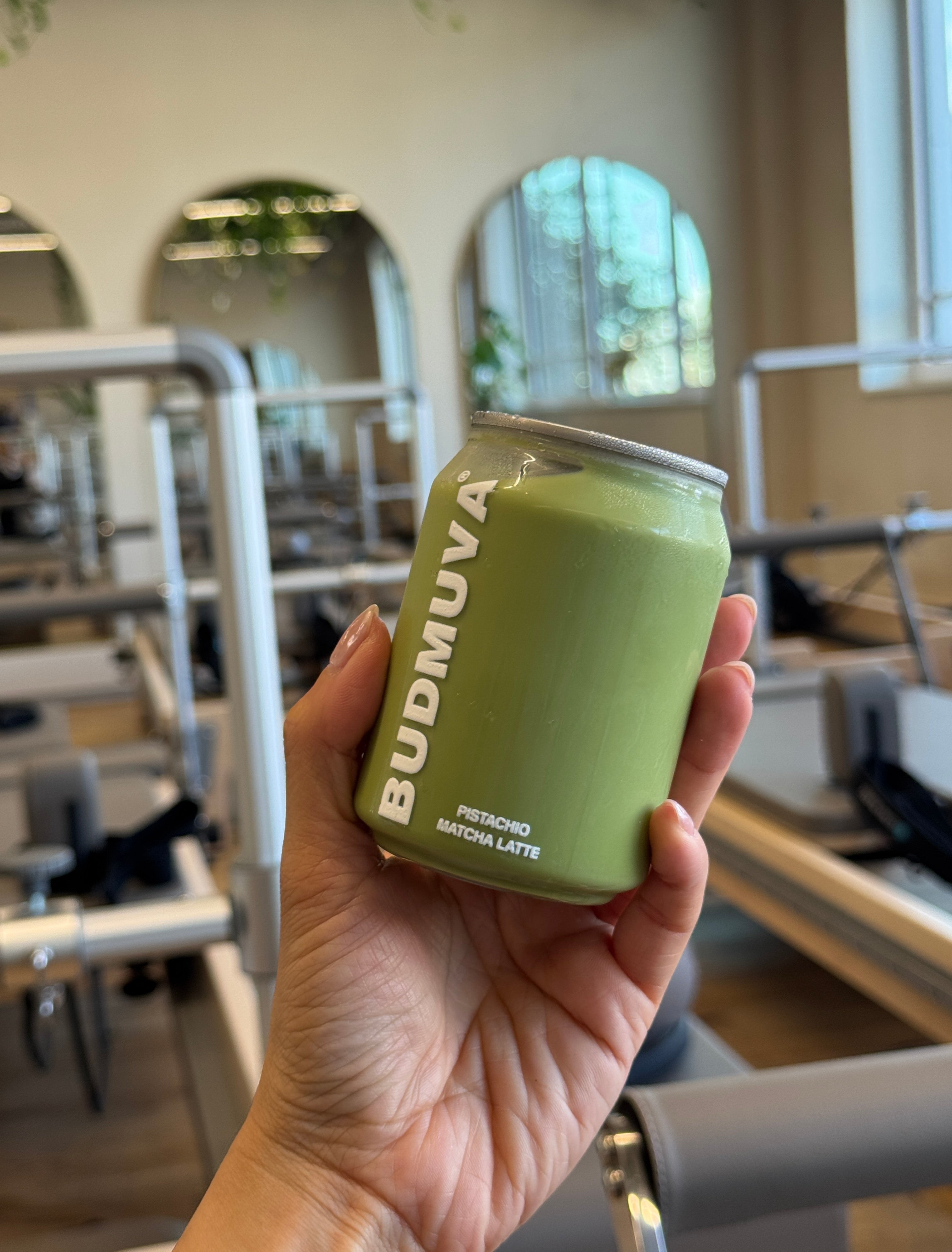 BUDMUVA PISTACHIO LATTE